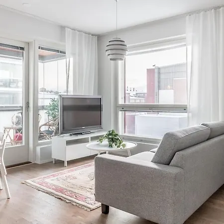 Appartement Tyylikaes Yksioe Aurajoen Rannalla Kera Autopaikan *