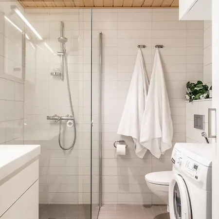 Tyylikaes Yksioe Aurajoen Rannalla Kera Autopaikan * Turku